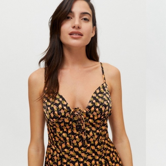 Urban Outfitters Mariah Lace-Up Midi Slip Dress - Picture 6 of 15